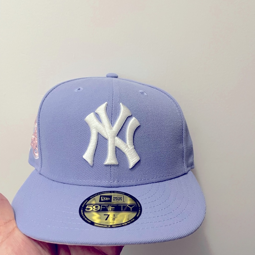 New YanKees New Era fitted hat Sz 7 1/8